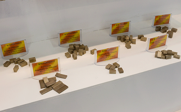 導(dǎo)致金剛石刀頭磨損的這些原因你知道嗎？