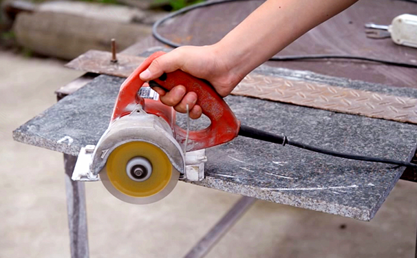 金剛石圓鋸片切割機有哪些分類呢？千萬別買錯了！