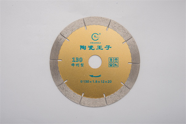 瓷磚外墻脫落？這些瓷磚切割片加工過(guò)的瓷磚還可以貼多久？